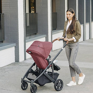 Коляска прогулочная UPPAbaby "Круз В2 Люси"